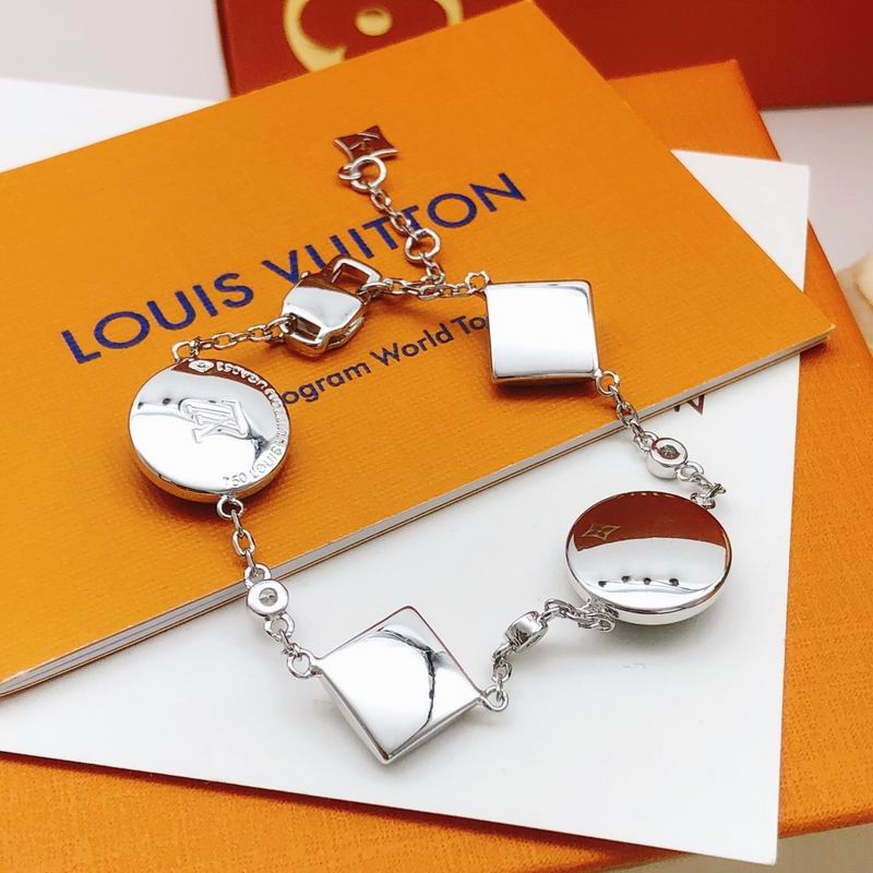 LV Bracelet 03lyr608 (3)